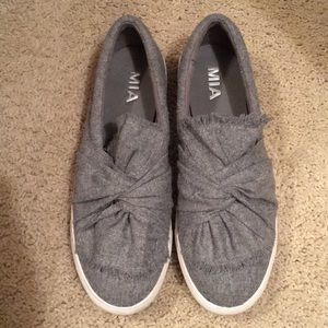 Slip on Gray shoes